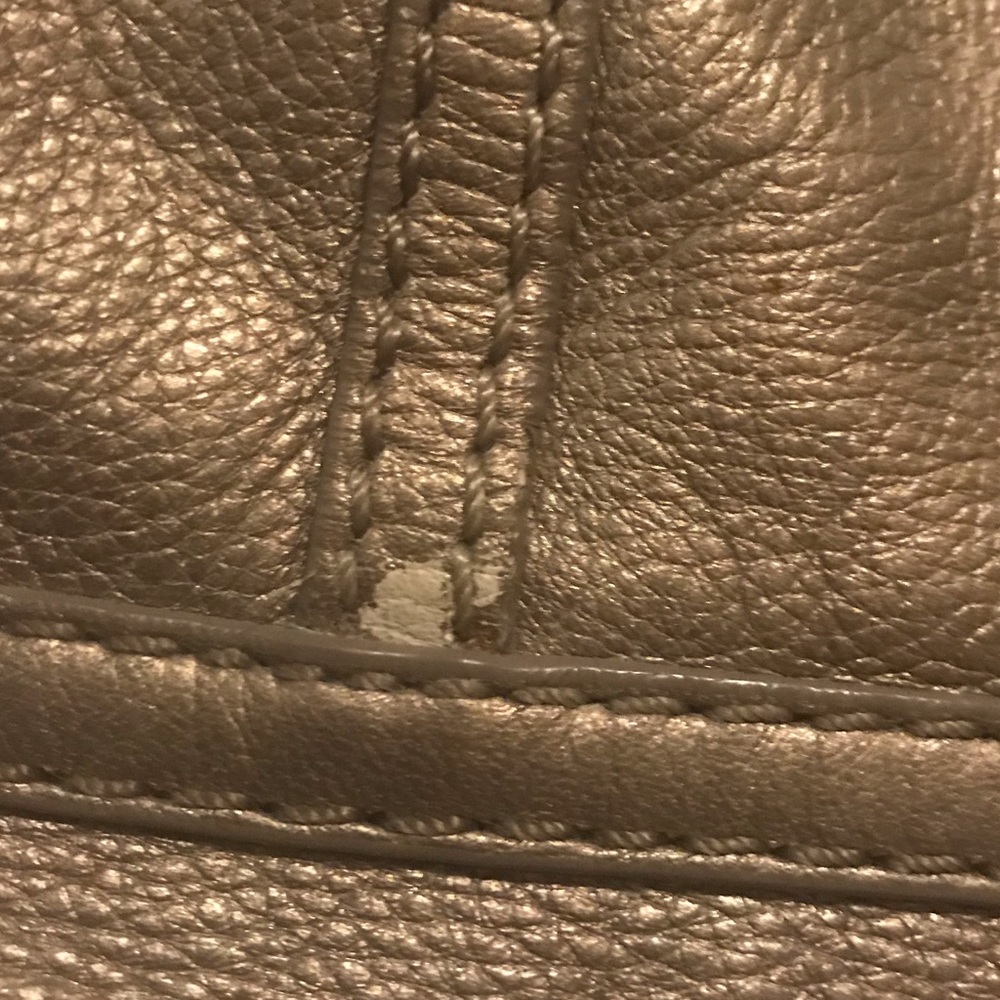 Authentic Marc by Marc Jacobs Pebble Leather Bag - Picture 6 of 8